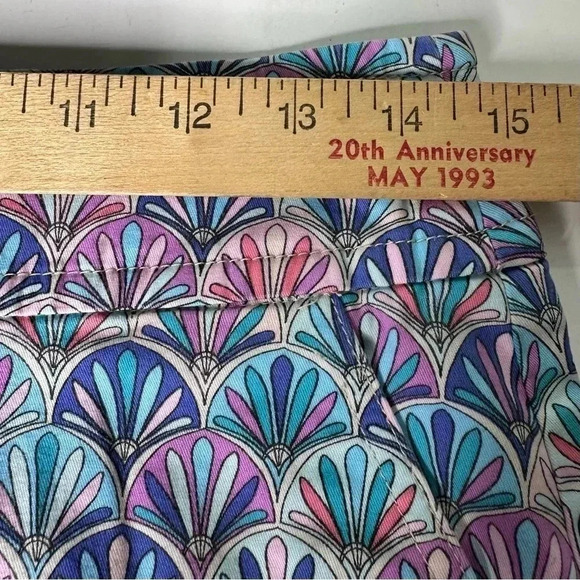 Talbots Women’s Geometric Skirt 4 Pink Blue Pencil Back Zipper Pockets Unlined - Picture 9 of 10